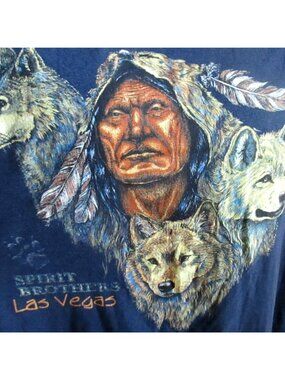 True Vintage T-shirt Large Single Stitch Las Vegas Spirit Brothers Wolf Nature